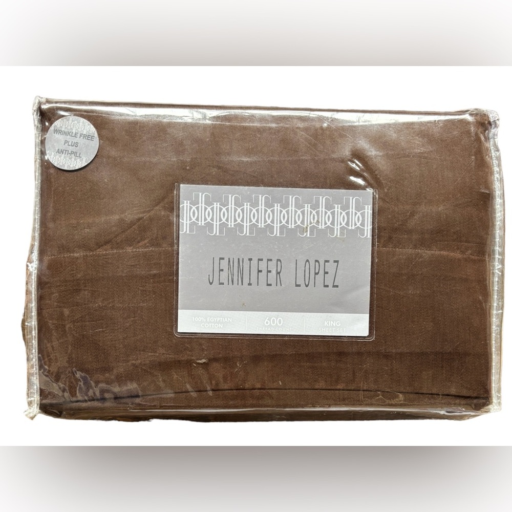 Set of 4, 100% Egyptian cotton 600 thread count Sheet Sets.